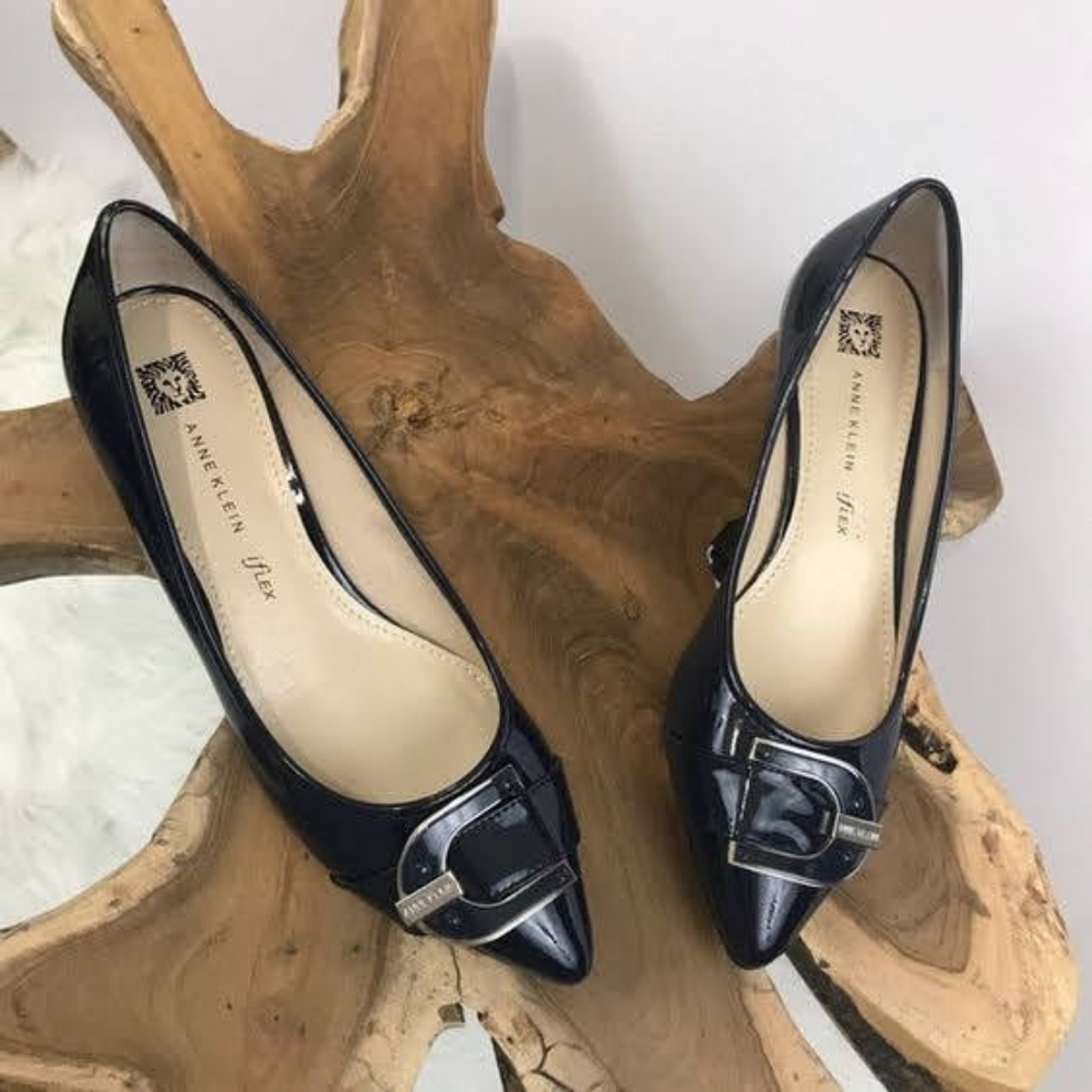 Anne Klein Madalon iFlex Navy Patent Buckle Pump 9.5